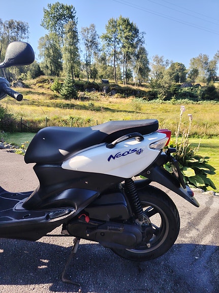Yamaha Neos 4 5 of 9