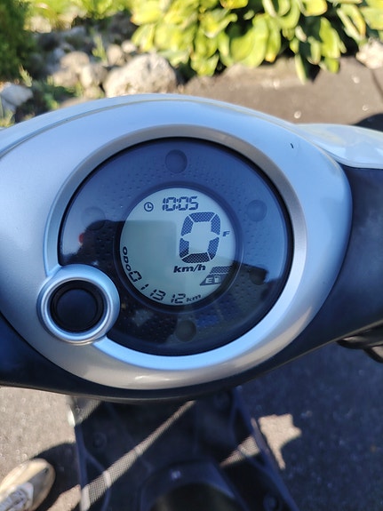 Yamaha Neos 4 4 of 9
