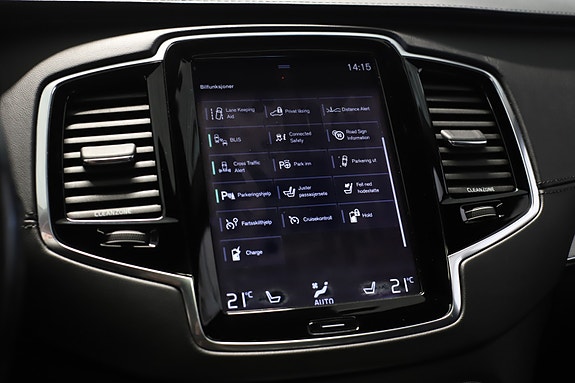 Volvo XC90 29 of 30