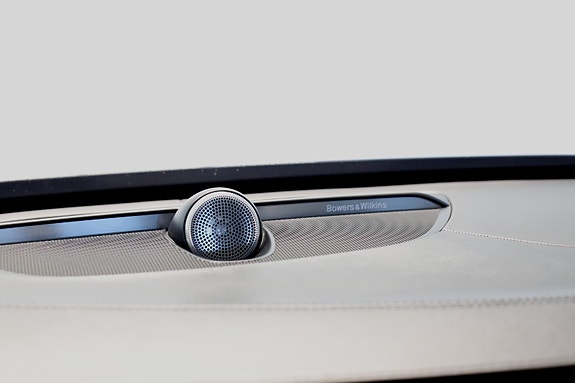 Volvo XC90 9 of 30