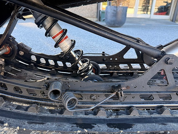 Ski-doo Summit X Expert 850Turbo R "lav kilometer" 9 of 12