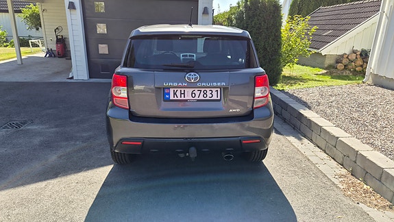 Toyota Urban Cruiser 4 of 12