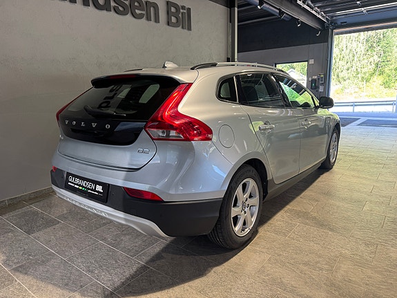 Volvo V40 Cross Country 5 of 24