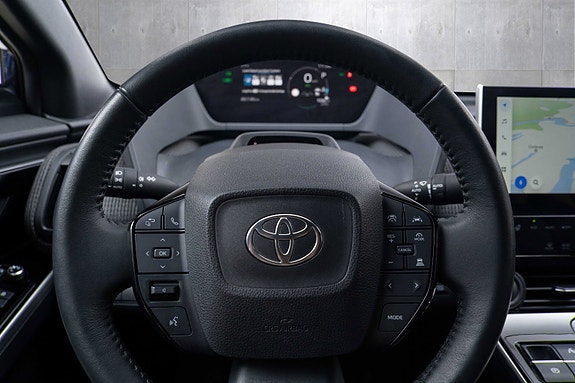 Toyota bZ4X 13 of 21