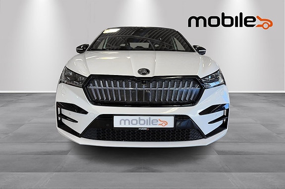 Skoda Enyaq Coupe RS 18 of 30
