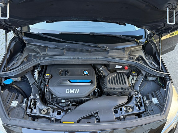 BMW 225xe 17 of 17