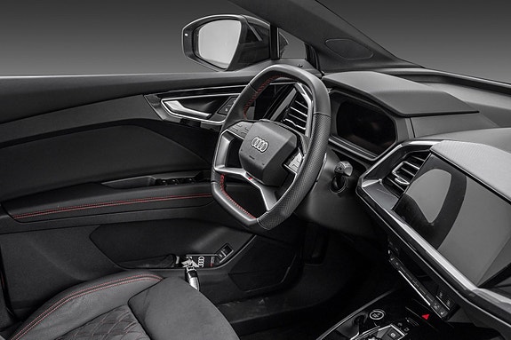 Audi Q4 e-tron 15 of 28