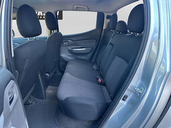 Mitsubishi L200 18 of 18