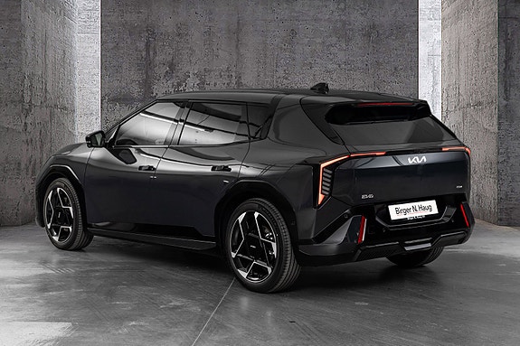Kia EV4 6 of 27