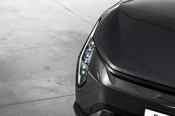 Kia EV4 5 of 27