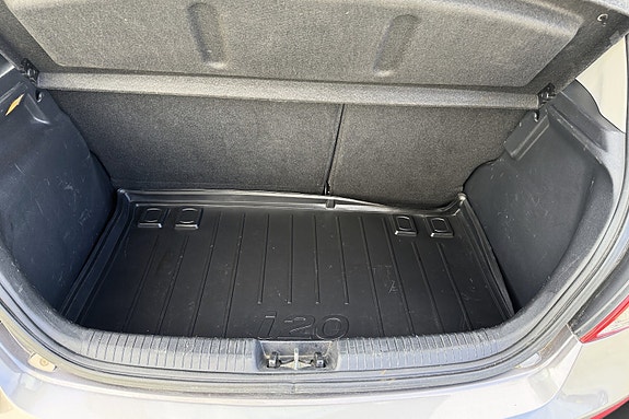 Hyundai i20 15 of 19