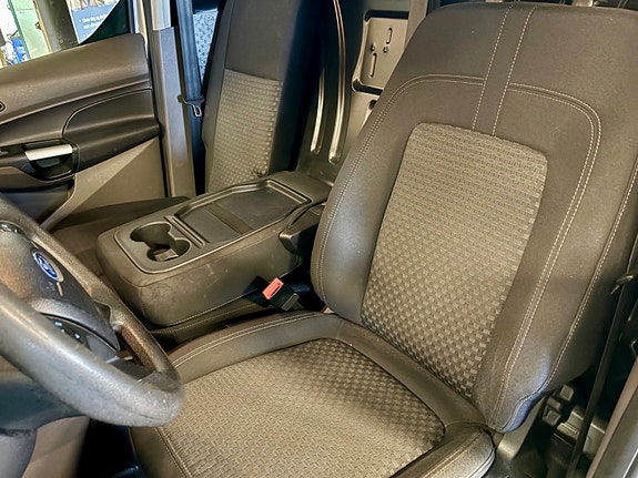 Ford Transit Connect 20 of 22