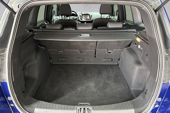 Ford Kuga 17 of 25