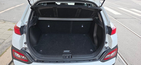 Hyundai Kona 14 of 22
