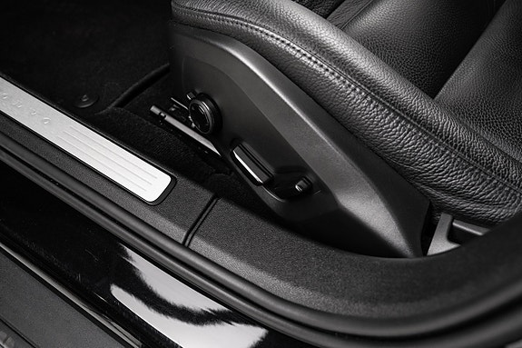 Volvo V60 Cross Country 25 of 30