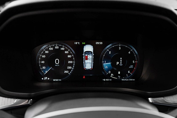Volvo V60 Cross Country 21 of 30