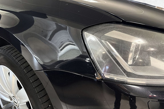 Volkswagen Passat 20 of 20