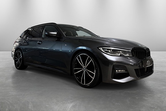 BMW 320d 11 of 30