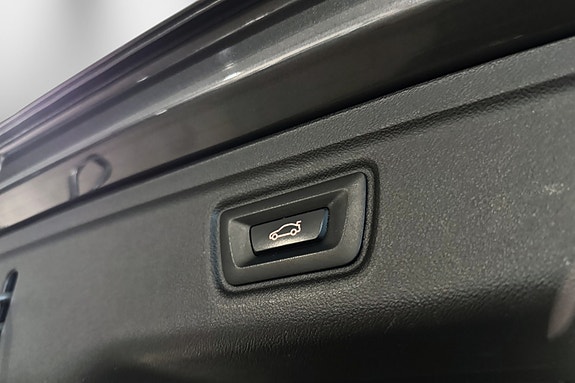 BMW 320d 27 of 30