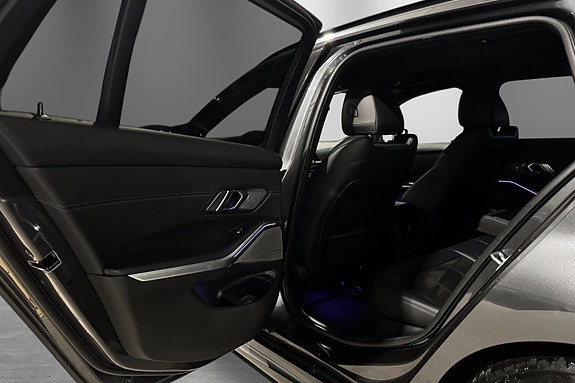 BMW 320d 22 of 30