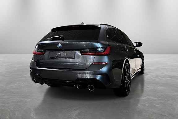 BMW 320d 8 of 30