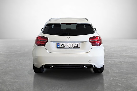 Mercedes-Benz A180 7 of 23