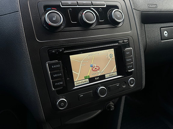 Volkswagen Caddy Maxi 17 of 23