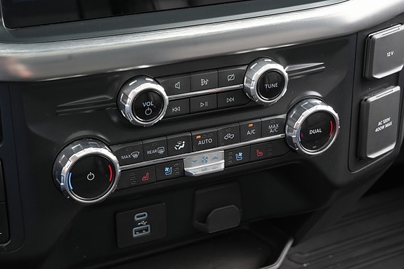 Ford F-150 17 of 27
