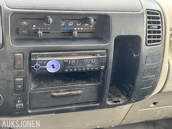 Toyota Dyna 13 of 30