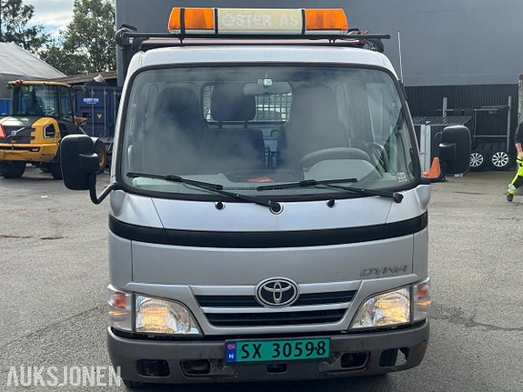Toyota Dyna 6 of 30