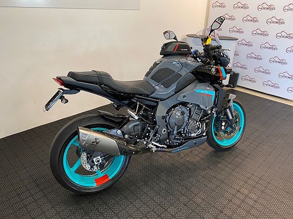Yamaha MT-10 *** EFFEKTANLEGG * SERVICE/GARANTI *** 9 of 30