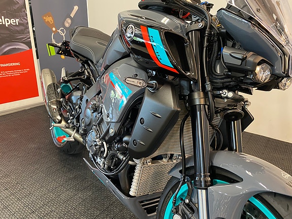 Yamaha MT-10 *** EFFEKTANLEGG * SERVICE/GARANTI *** 29 of 30