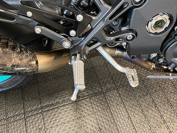 Yamaha MT-10 *** EFFEKTANLEGG * SERVICE/GARANTI *** 21 of 30
