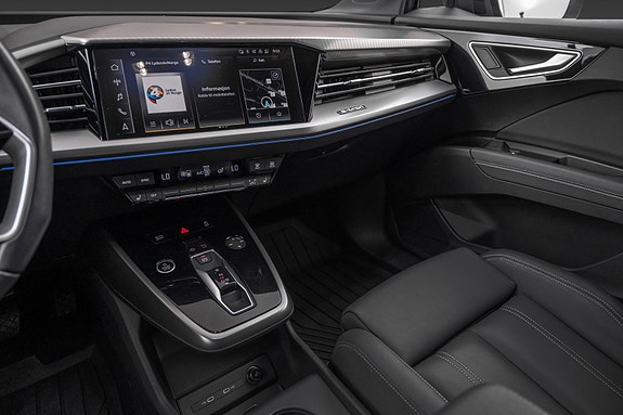 Audi Q4 e-tron 17 of 30