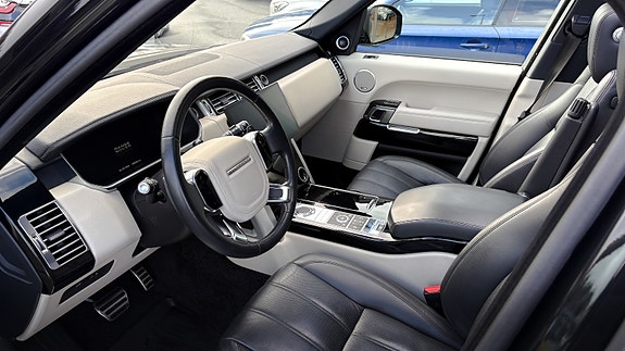 Land Rover Range Rover 18 of 30