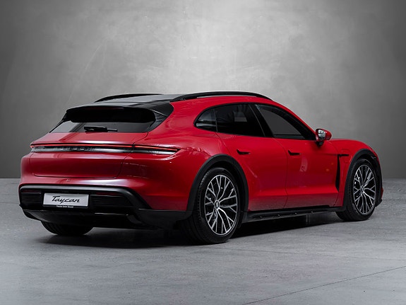Porsche Taycan 26 of 30