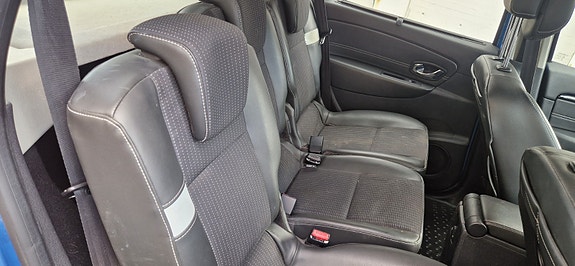 Renault Scenic III 12 of 21