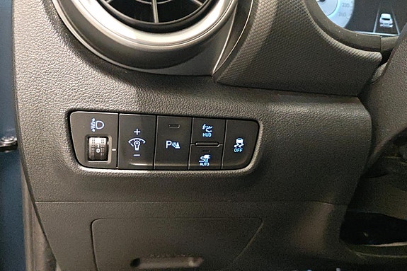 Hyundai Kona 15 of 29