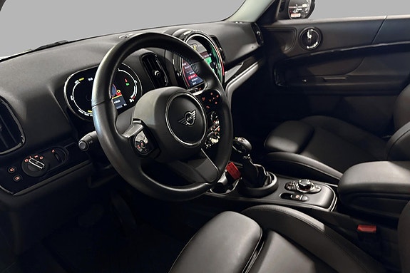 MINI Countryman Cooper SE 9 of 30