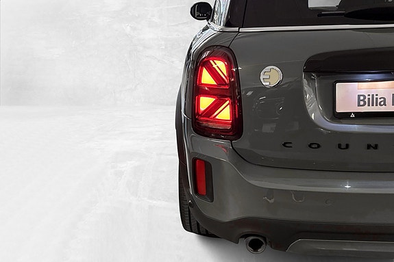 MINI Countryman Cooper SE 8 of 30