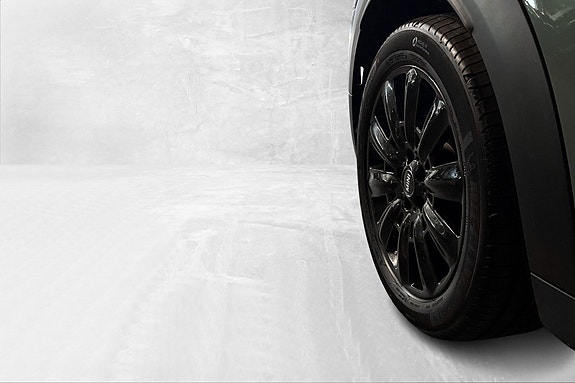 MINI Countryman Cooper SE 2 of 30
