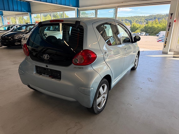 Toyota Aygo 6 of 20