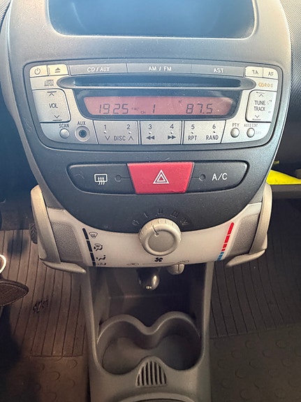 Toyota Aygo 16 of 20
