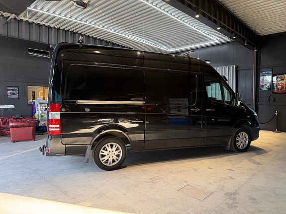 Mercedes-Benz Sprinter 319 12 of 30