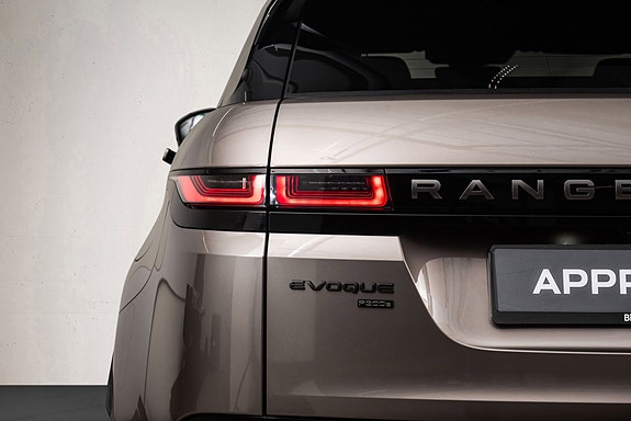Land Rover Range Rover Evoque 9 of 30