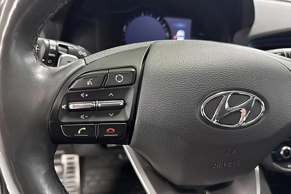 Hyundai IONIQ 20 of 30