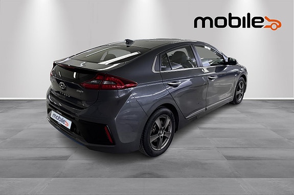 Hyundai IONIQ 6 of 30