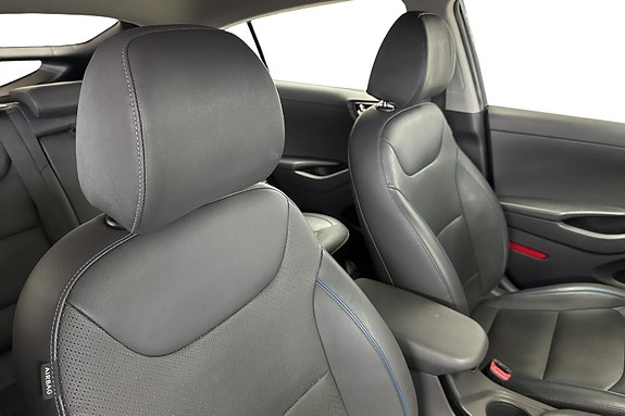 Hyundai IONIQ 14 of 30