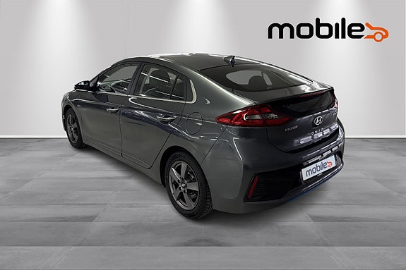 Hyundai IONIQ 4 of 30