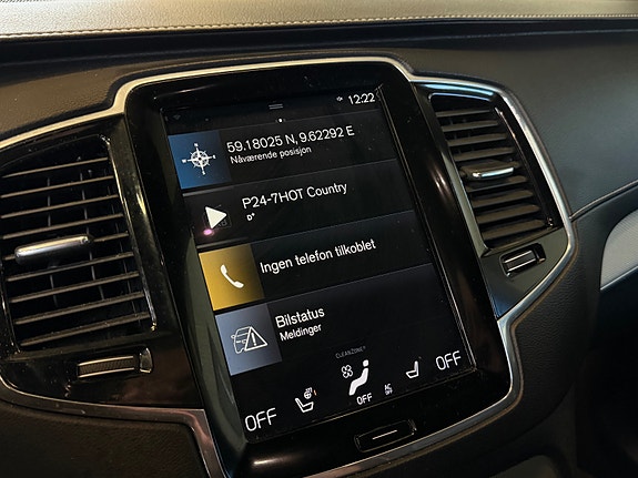 Volvo XC90 15 of 30